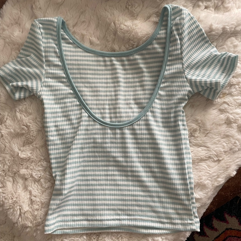 Dazy Striped Green and White Scoop Back Tee